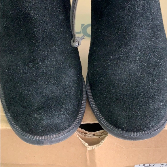 UGG boots - Picture 4 of 9